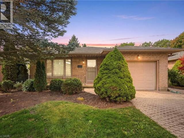 84 LARCHWOOD Circle Welland Ontario, L3C 6T3 - 4 Bedrooms Home For Sale