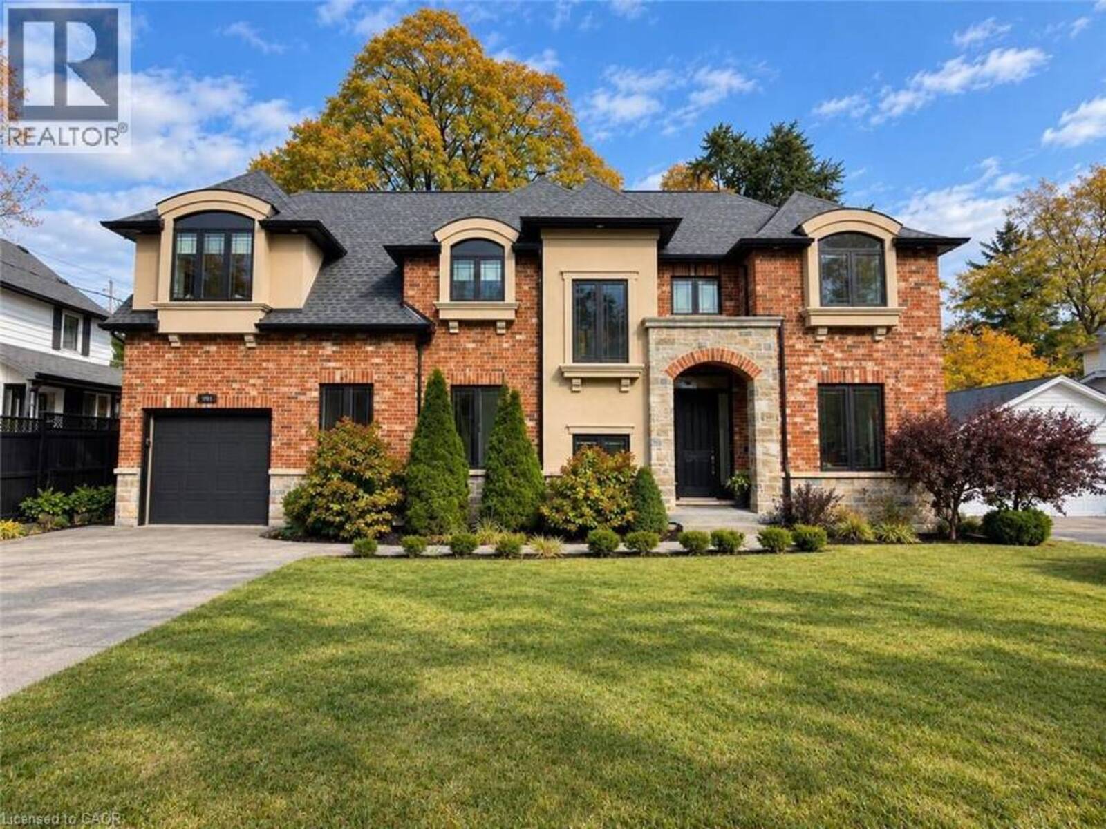 991 GLENWOOD Avenue, Burlington, Ontario L7T 2K1
