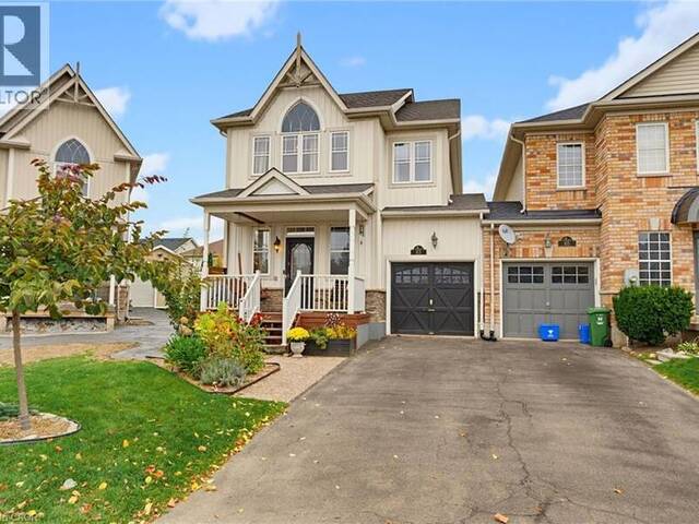 63 GOLDEN IRIS Crescent Waterdown Ontario, L8B 0R6 - 3 Bedrooms Home For Sale