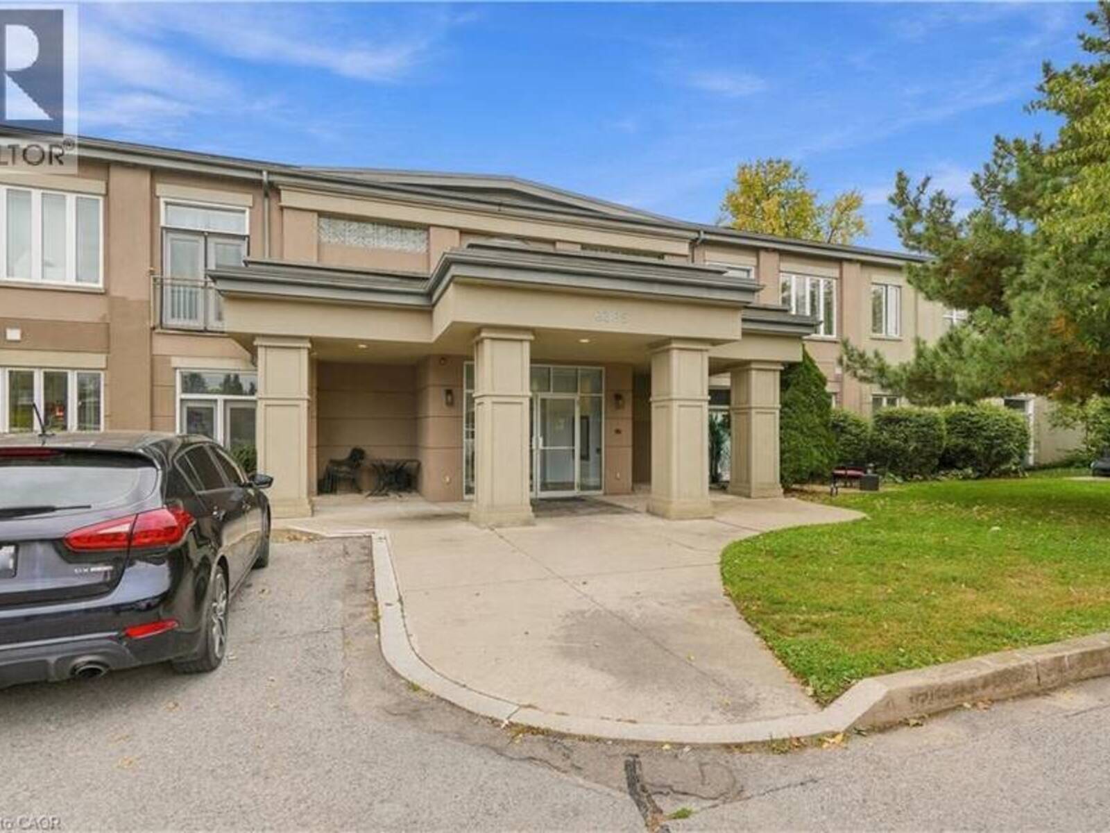 6365 DRUMMOND Road Unit# 105, Niagara Falls, Ontario L2G 4N1