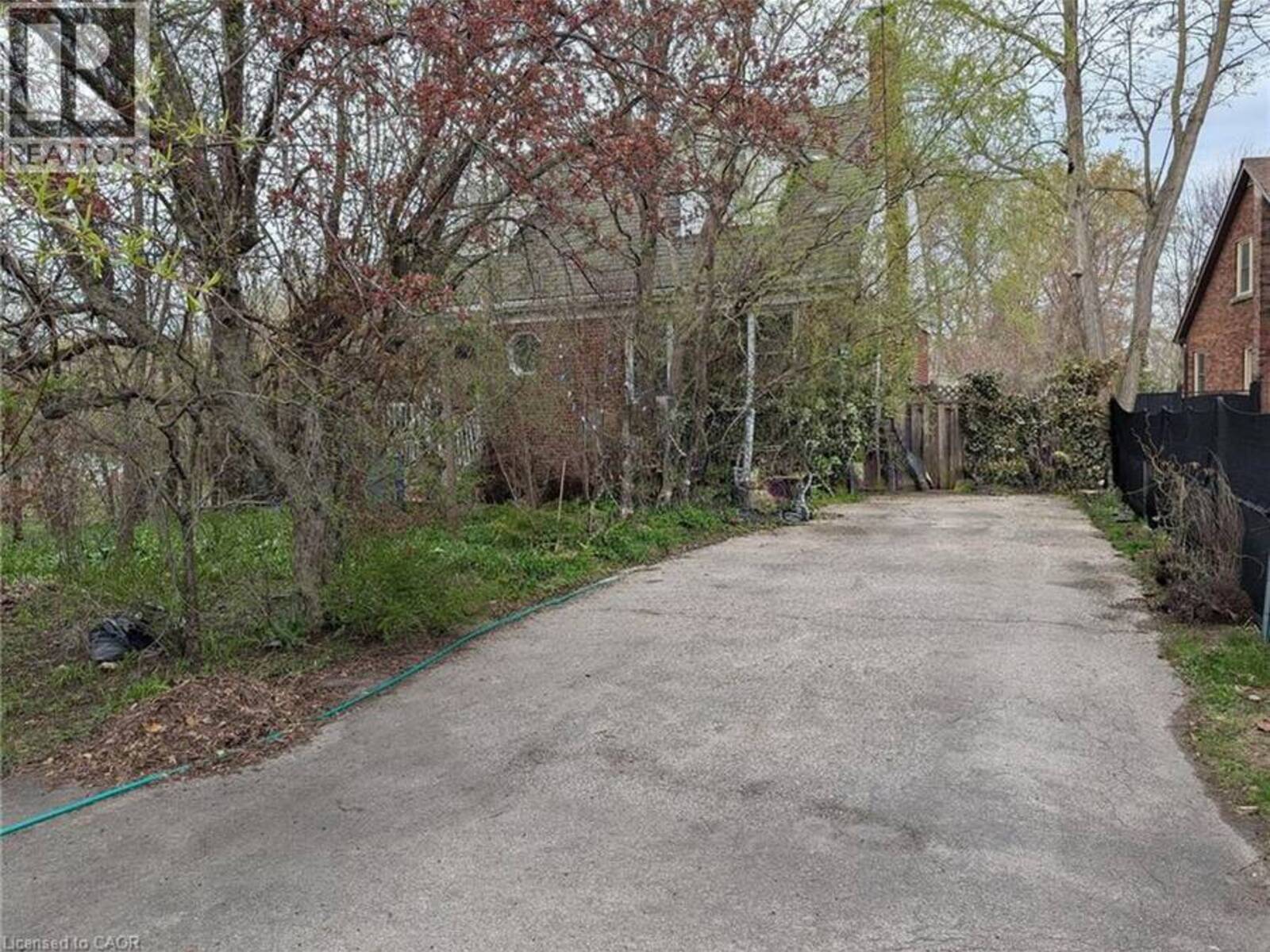 115 KING Street E, Hamilton, Ontario L8G 1L2