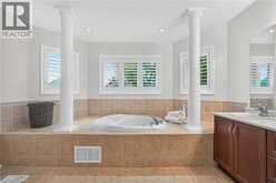 2447 HIGHMOUNT Crescent | Oakville Ontario | Slide Image Thirty-two