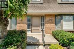30 WESTWOOD Crescent | Cambridge Ontario | Slide Image Five