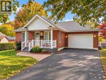 113 BRIAR GLEN Court | Dunnville Ontario | Slide Image Two