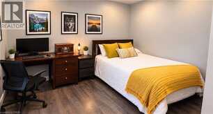 1394 CANNON Street E | Hamilton Ontario | Slide Image Nine