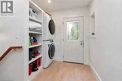 284 MAPLEDENE Drive | Ancaster Ontario | Slide Image Eight