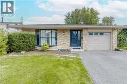 2358 ARNOLD Crescent | Burlington Ontario | Slide Image Three
