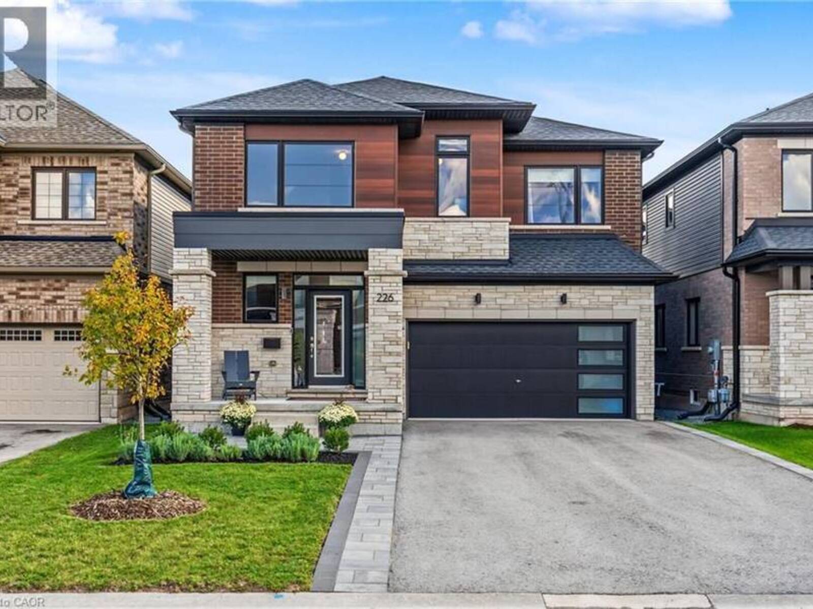 226 MIDLAND Place, Welland, Ontario L3B 0H4