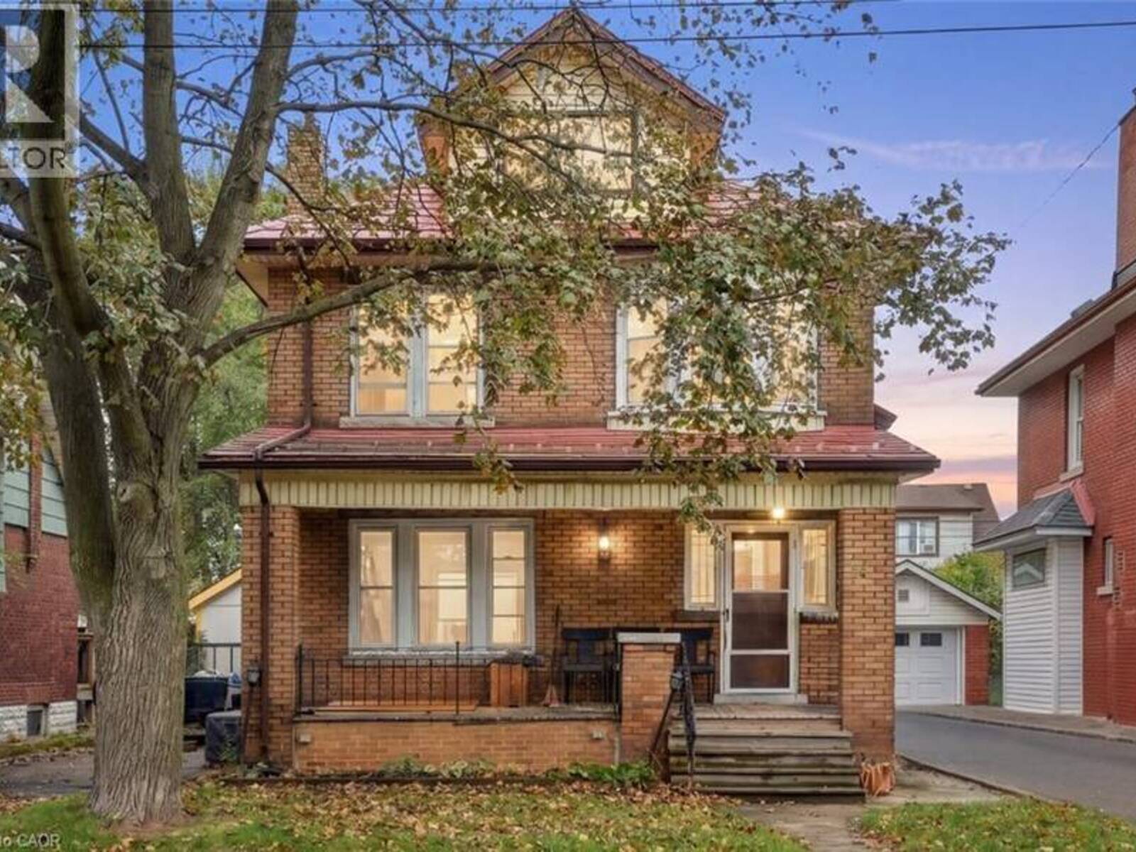 58 CONNAUGHT Avenue S, Hamilton, Ontario L8M 3C5