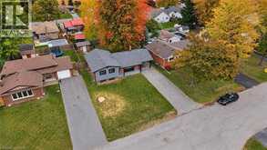 301 BROOKFIELD Boulevard | Dunnville Ontario | Slide Image Seven