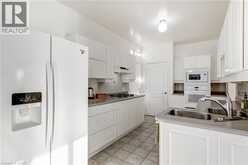 260 SILVERBIRCH Boulevard | Hamilton Ontario | Slide Image Twenty-one