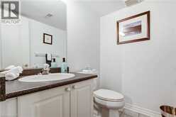 260 SILVERBIRCH Boulevard | Hamilton Ontario | Slide Image Twenty-five
