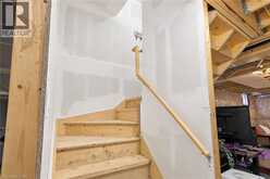 60 STARLING Drive | Hamilton Ontario | Slide Image Thirty