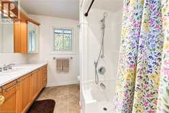 105 DORSET Road | Cambridge Ontario | Slide Image Thirty-one