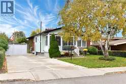 137 FIELDING Crescent | Hamilton Ontario | Slide Image Two