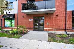170 ROCKHAVEN Lane Unit# 207 | Waterdown Ontario | Slide Image Eighteen