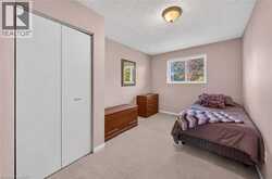 76 GOLDEN ORCHARD Drive | Hamilton Ontario | Slide Image Twenty