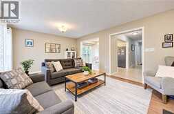 24 WHITE SANDS Court | Kitchener Ontario | Slide Image Fifteen