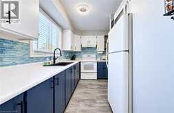 415 BAIRSTOW Crescent Unit# 4 | Waterloo Ontario | Slide Image Eight