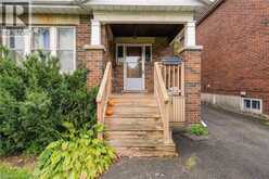 44 DALEWOOD Crescent | Hamilton Ontario | Slide Image Two