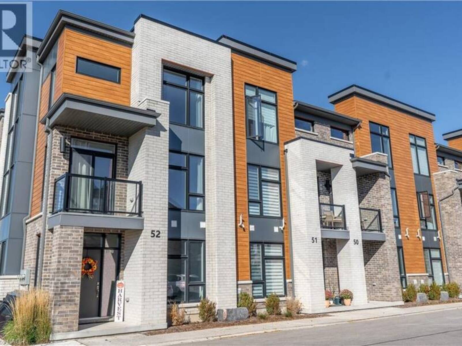 271 GREY SILO Road Unit# 52, Waterloo, Ontario N2K 0E9