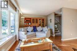 1485 NEWLANDS Crescent | Burlington Ontario | Slide Image Seventeen