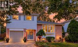 1485 NEWLANDS Crescent | Burlington Ontario | Slide Image Three