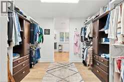 915 TANAGER Avenue | Burlington Ontario | Slide Image Twelve