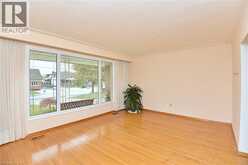 176 KIMBERLY Drive | Hamilton Ontario | Slide Image Eight