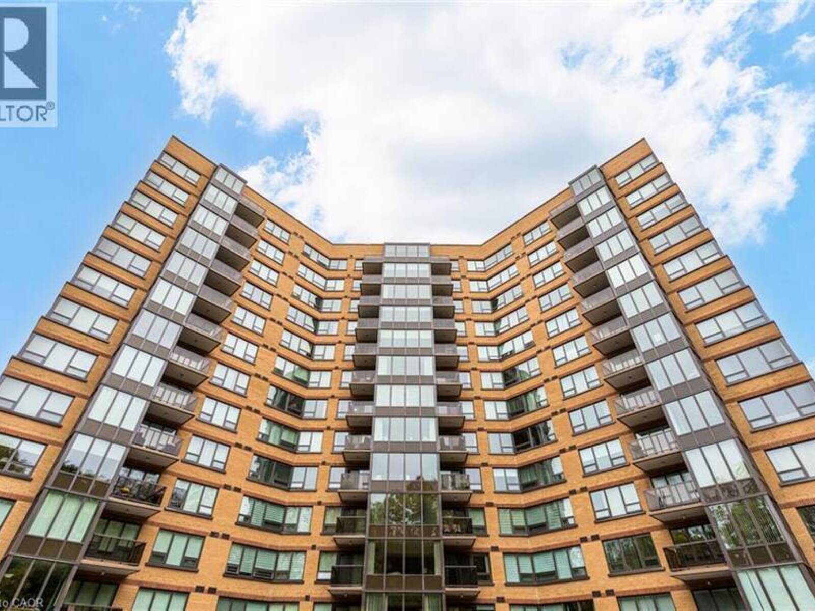 237 KING Street W Unit# 909, Cambridge, Ontario N3H 5L2