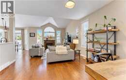 410 SANDY COVE Crescent | Waterloo Ontario | Slide Image Eight