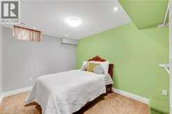 85 KOPPERFIELD Lane | Hamilton Ontario | Slide Image Thirty-seven