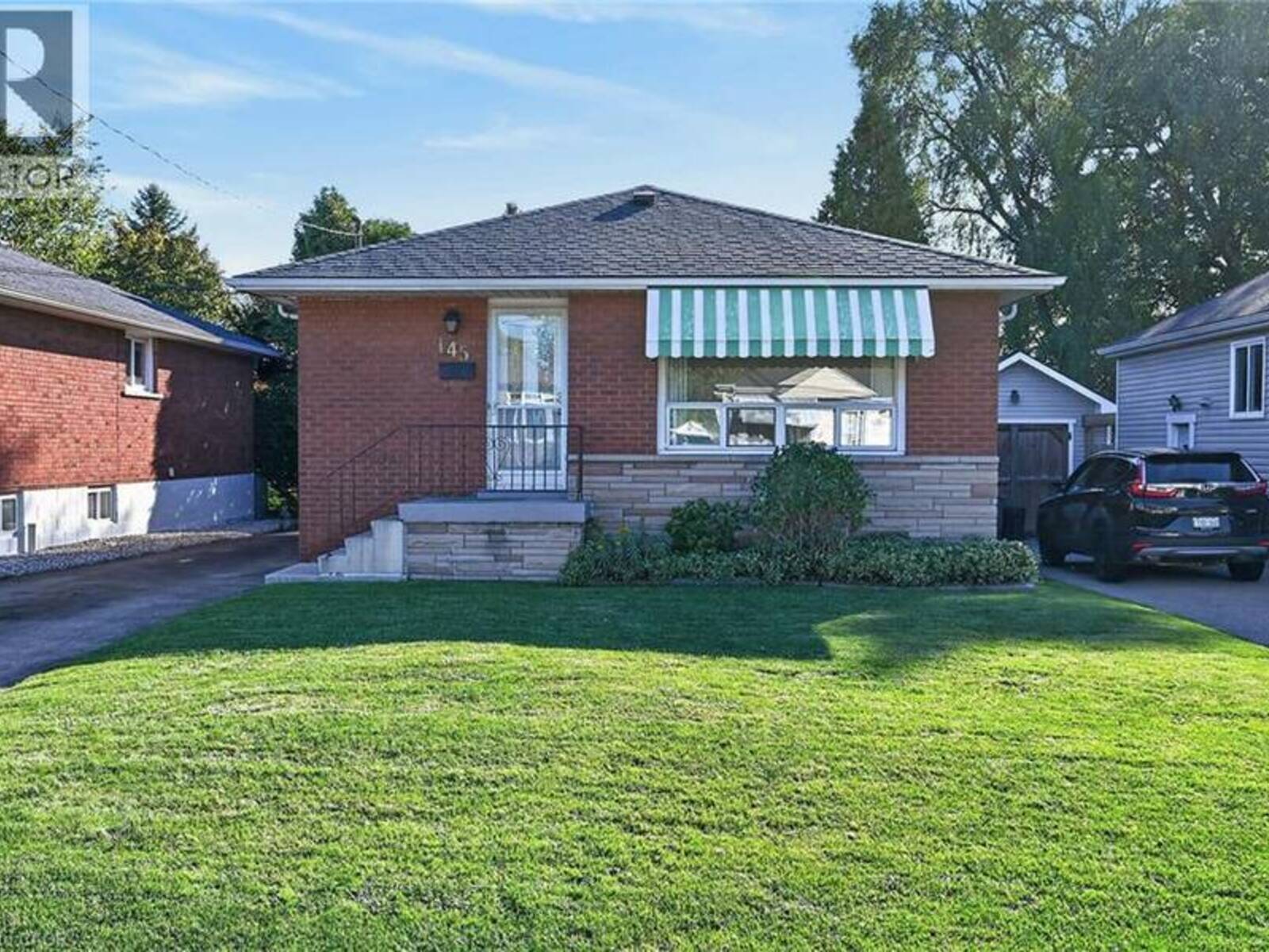 145 EAST 25TH Street, Hamilton, Ontario L8V 3A3