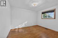 145 EAST 25TH Street | Hamilton Ontario | Slide Image Fifteen