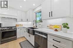 869 CONDOR Drive | Burlington Ontario | Slide Image Twelve