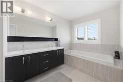 19 HIBISCUS Lane | Hamilton Ontario | Slide Image Eighteen