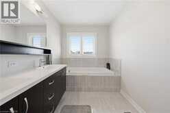 19 HIBISCUS Lane | Hamilton Ontario | Slide Image Nineteen