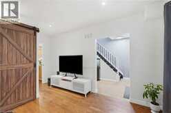 32 OAK Avenue | Hamilton Ontario | Slide Image Eight