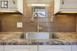 9 SPENCER Avenue | Dundas Ontario | Slide Image Nine