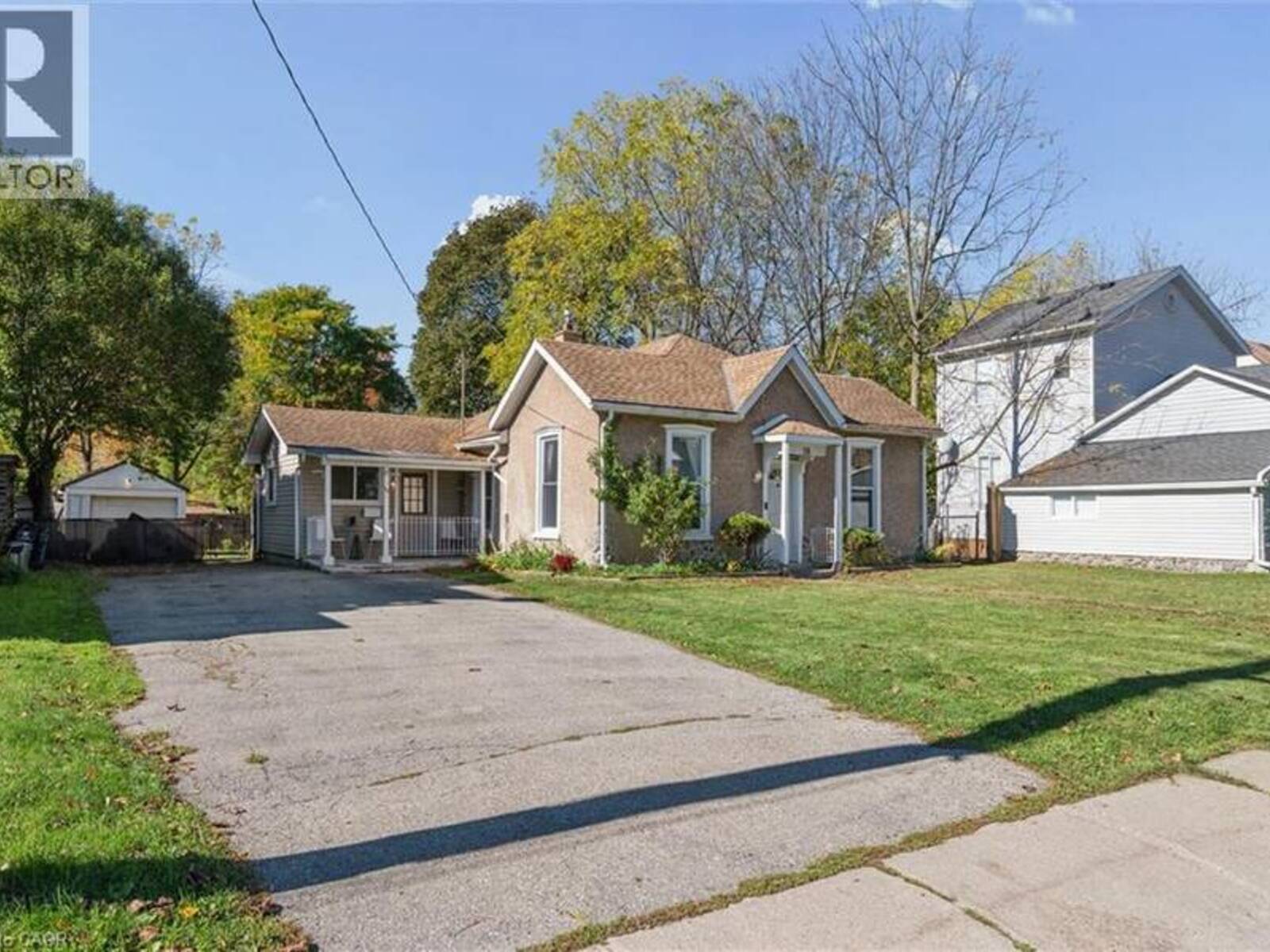 38 GLENMORRIS Street, Cambridge, Ontario N1S 2Y2