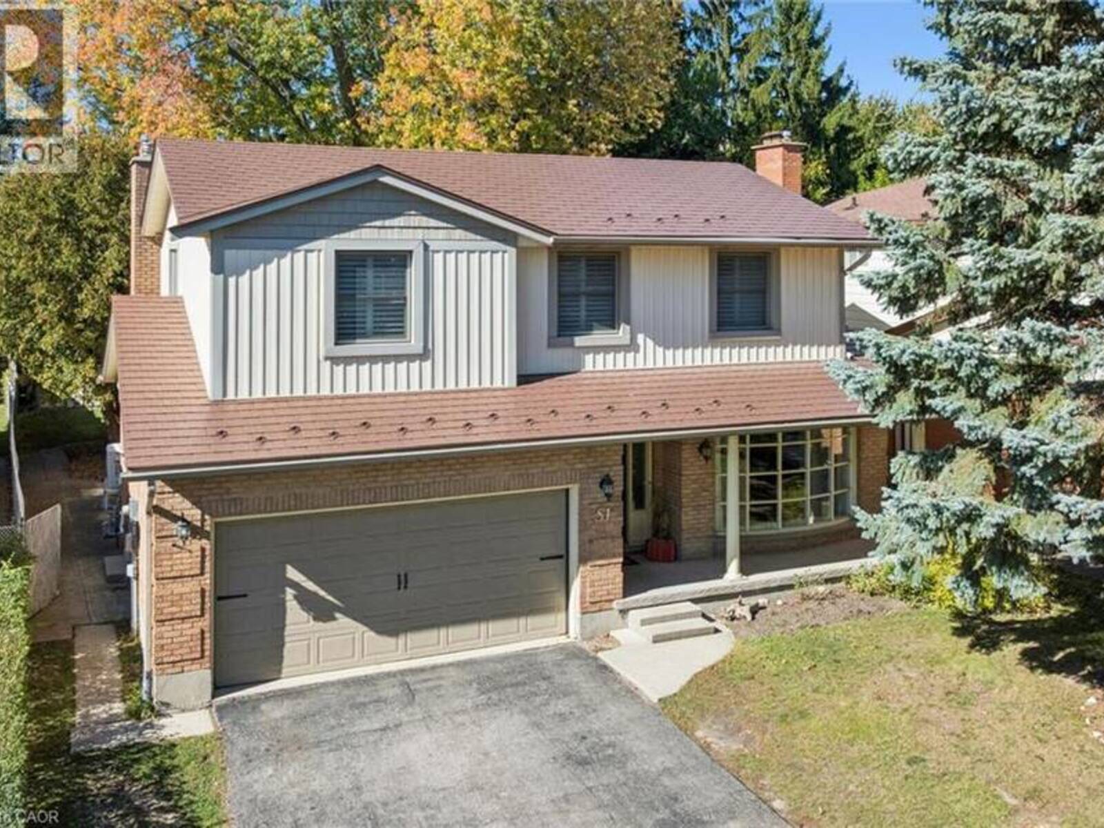 51 CAYLEY Court, Kitchener, Ontario N2G 4N8