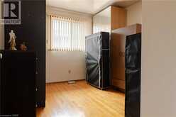 43 HENLEY Drive | Hamilton Ontario | Slide Image Nine