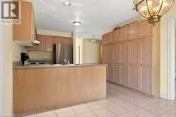 13 CHIANTI Crescent | Hamilton Ontario | Slide Image Eleven