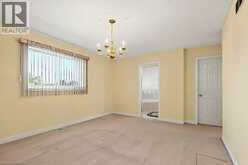 13 CHIANTI Crescent | Hamilton Ontario | Slide Image Seventeen