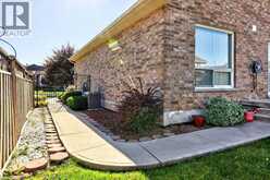 13 CHIANTI Crescent | Hamilton Ontario | Slide Image Twenty-nine