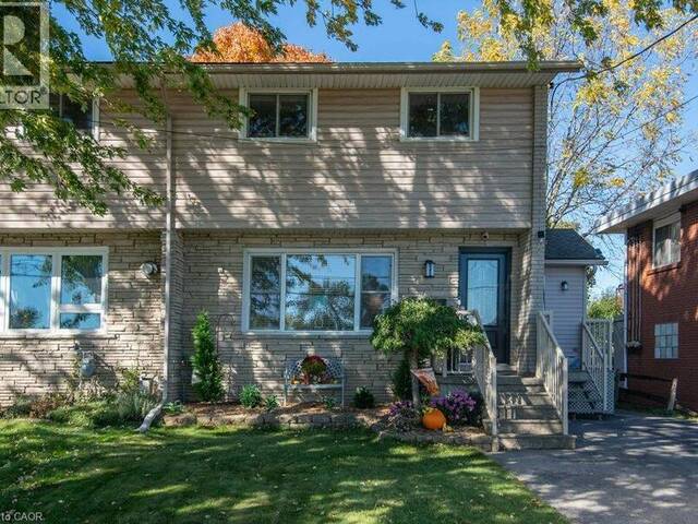 169 SCHWEITZER Street Kitchener Ontario, N2K 1C3 - Property For Sale