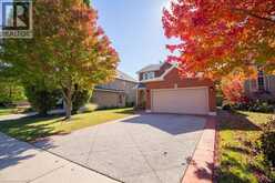 7 FALCONRIDGE Drive | Hamilton Ontario | Slide Image One