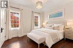 2073 DERAMORE Drive | Oakville Ontario | Slide Image Fifteen