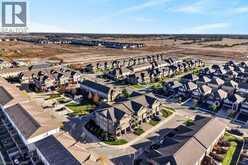 9 BLOOM Crescent | Binbrook Ontario | Slide Image Nine