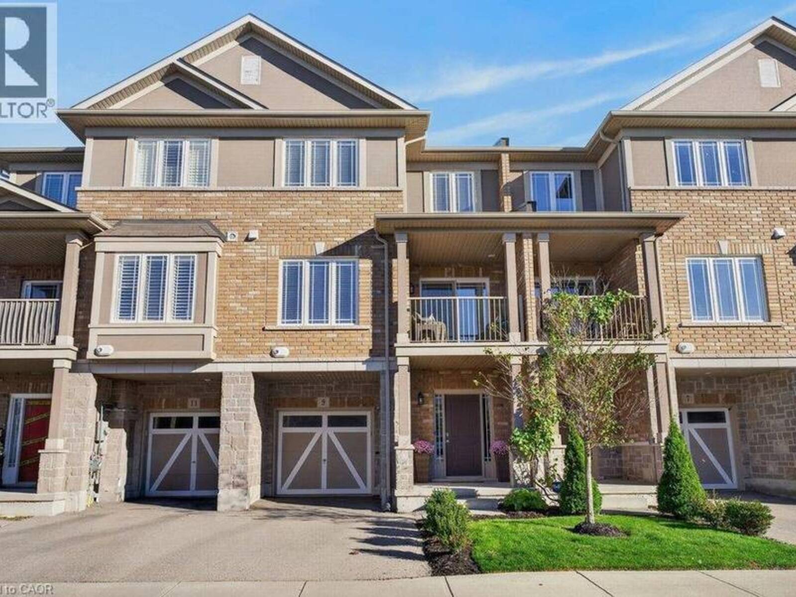 9 BLOOM Crescent, Binbrook, Ontario L0R 1P0